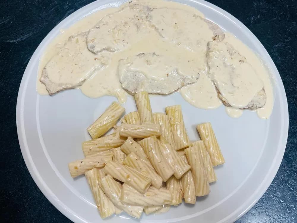 Lomo al Pepe con Rigatones